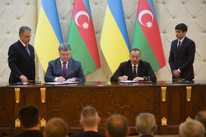 Azerbaijan offers Ukraine to take advantage of its transport corridors 